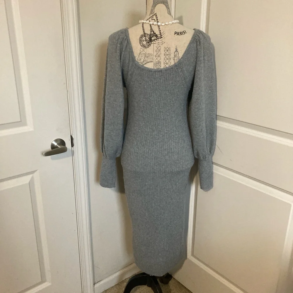 Scoop Women’s Gray Knit Long Puff Sleeve Maxi Dress - Picture 4 of 5